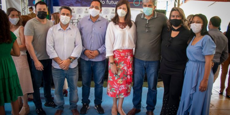 Em evento no Bairro Cidade Jardim, prefeitura anuncia a construção de mais uma escola