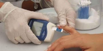 Cursos de Saúde da Univás participam de campanha de Detecção de Diabetes