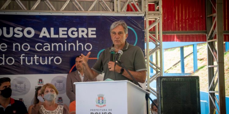 Em evento no Bairro Cidade Jardim, prefeitura anuncia a construção de mais uma escola
