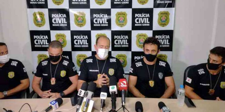 Polícia apura responsabilidade criminal na queda de avião que matou Marília Mendonça