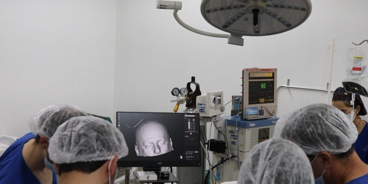 Pouso Alegre tem cerimônia de lançamento da Pedra Fundamental do Hospital Oncológico