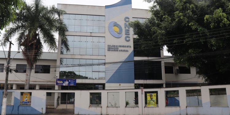 Após desapropriação, Prefeitura de Pouso Alegre assume o prédio do CNEC