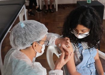 Pouso Alegre inicia cadastro de crianças entre 5 a 8 anos para vacinação contra covid