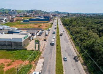 Avenida Perimetral passará por reformas e condutores deverão trafegar em duplo sentido em uma das pistas
