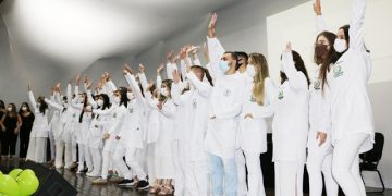 Emoção marca Cerimônia do Jaleco do curso de Fisioterapia