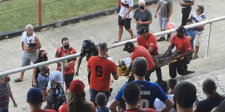 Torcedor morre na arquibancada do Manduzão antes de jogo entre Pouso Alegre e Atlético Mineiro