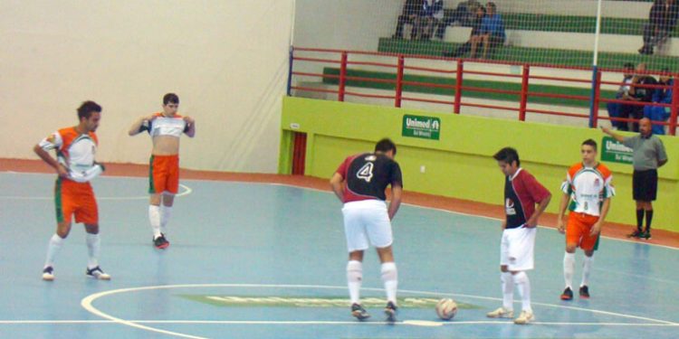 Pouso Alegre sedia e se destaca nas oitavas da XV Copa Mantiqueira de Futsal