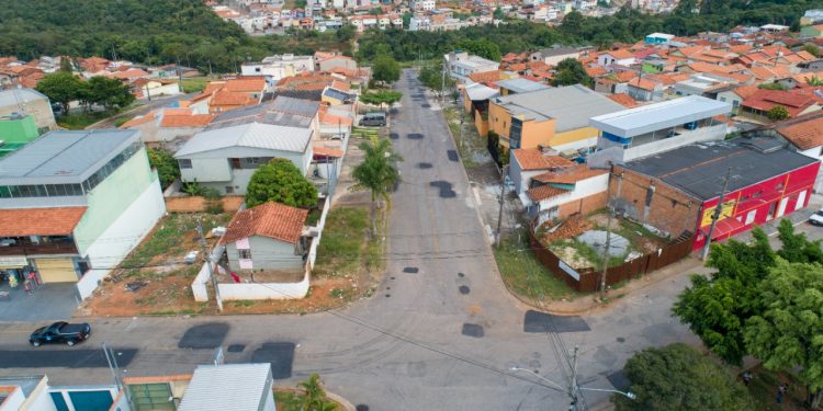 Bairro Morumbi recebe obras de pavimentação