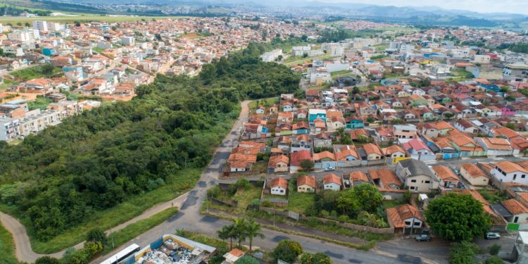 Bairro Morumbi recebe obras de pavimentação