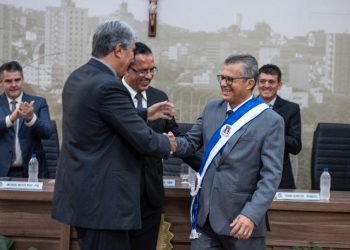 Posse do novo prefeito de Pouso Alegre Cel. Dimas marca o inicio de um novo desafio para Rafael Simões