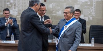 Posse do novo prefeito de Pouso Alegre Cel. Dimas marca o inicio de um novo desafio para Rafael Simões