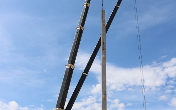 Pilares estruturais do novo Hospital Oncológico são instalados