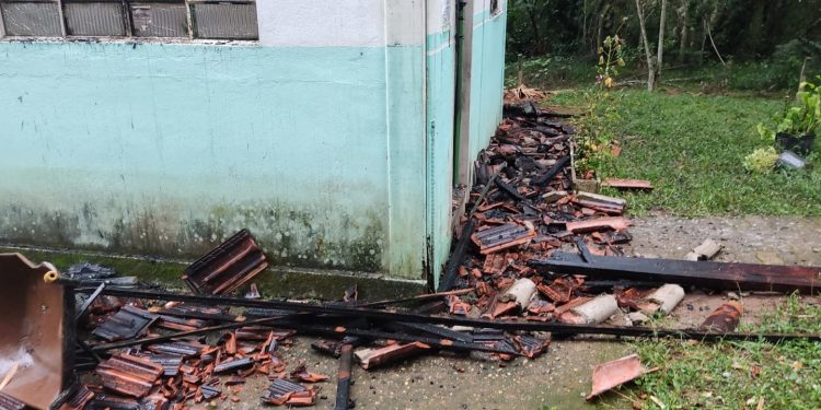 Escritório do Horto Florestal de Pouso Alegre é furtado e incendiado