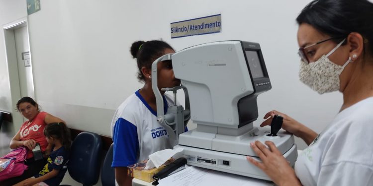 Prefeitura realiza mutirão oftalmológico para atender 200 crianças de escolas públicas