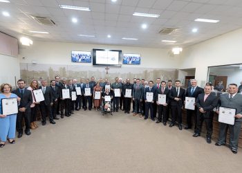 Câmara de Pouso Alegre entrega Título de Insígnia Tiradentes para 17 personalidades