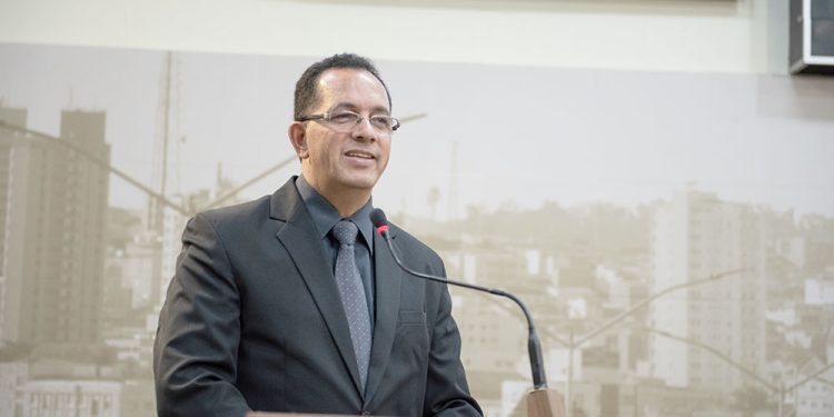 Câmara de Pouso Alegre entrega Título de Insígnia Tiradentes para 17 personalidades