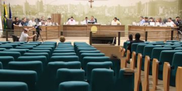 Reajustado salários de servidores municipais, prefeito e vereadores