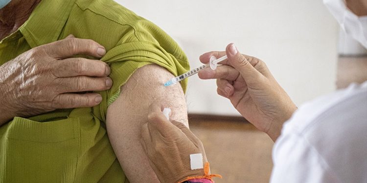 Prefeitura promove dia D da Vacinação neste sábado (30)