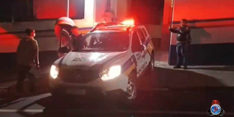 Em Jacutinga filho com transtornos mentais mata o pai a facadas