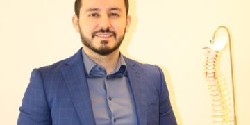 HCSL realiza de forma inédita endoscopia de coluna em Pouso Alegre