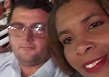 Casal morre asfixiado ao colocar churrasqueira no quarto para se esquentarem