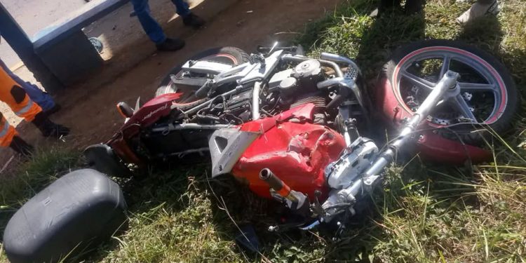 Em Varginha motociclista morre após ser atingido por carro dirigido por motorista sem habilitação