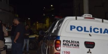 Em Lavras jovem de 25 anos morre após ser baleado e ter corpo queimado em sua residência