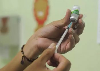 Prefeitura disponibiliza pontos de vacinação contra covid-19, gripe e tríplice viral neste sábado (21)