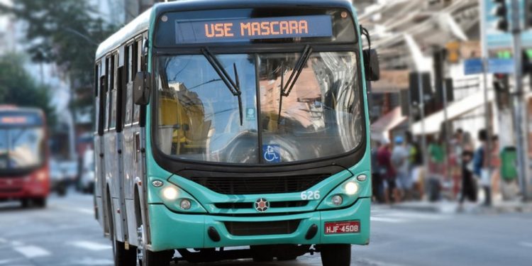 Redução do preço da passagem do transporte público começa a valer nesta quarta-feira(1º)