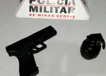 Em Minas adolescente compra arma e granada na internet e leva para escola