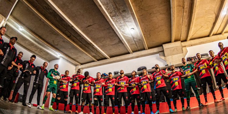 Pouso Alegre F. C. vence e assume liderança do Grupo 6