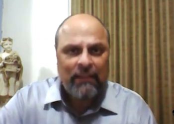 Programa Delanne Lavarini, Nº 100 – “Deus tem estradas, onde o mundo não tem caminhos”