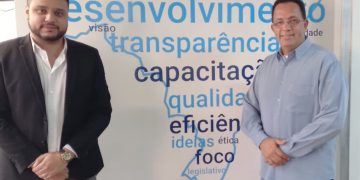 Presidente busca atualizações para gestão da Câmara