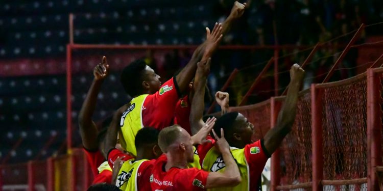 Pouso Alegre F. C. garante vaga para o mata mata