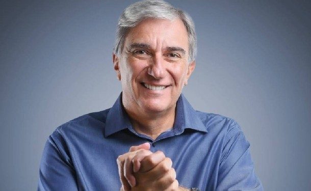 Rafael Simões aparece em 3º lugar para deputado federal em pesquisa realizada em Minas