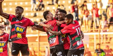 Pousão vence Operário-MT e se prepara para enfrentar o Paraná