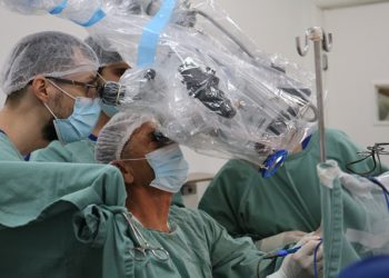 Pouso Alegre sedia evento nacional de neurocirurgia com apoio da Univás e HCSL