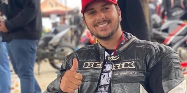 Jovem motociclista de Extrema morre em acidente entre três veículos na Fernão Dias em Cambuí
