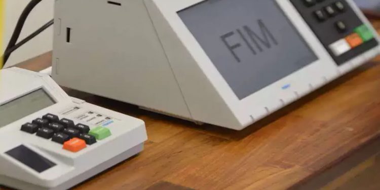 Aberta a temporada de Caça aos votos