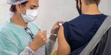 Veja onde se vacinar contra covid-19, gripe, pólio e outras doenças