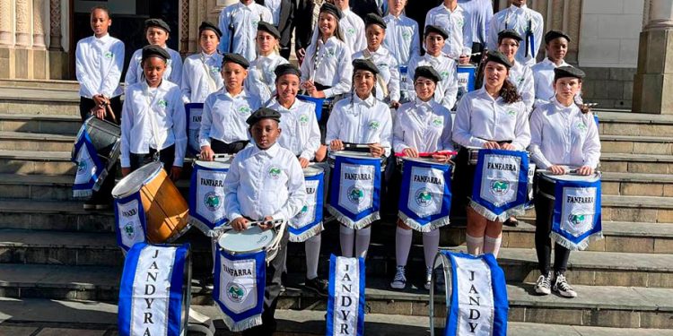 Ato Cívico marca abertura da Semana da Pátria em Pouso Alegre