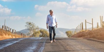 Rafael Simões quer levar mais desenvolvimento à zona rural de MG