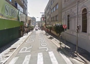 Rua Comendador José Garcia será recapeada durante a noite