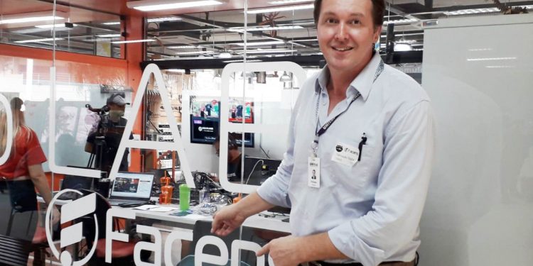 Univás realiza palestra no maior evento de impressão 3D do país