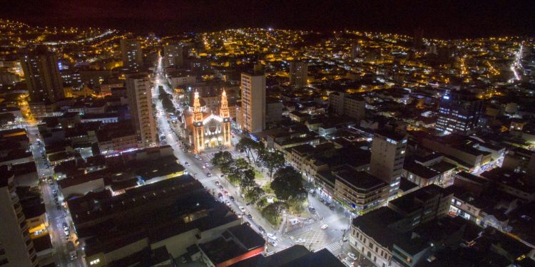 Pouso Alegre se destaca como maior empregador do Sul de Minas em agosto