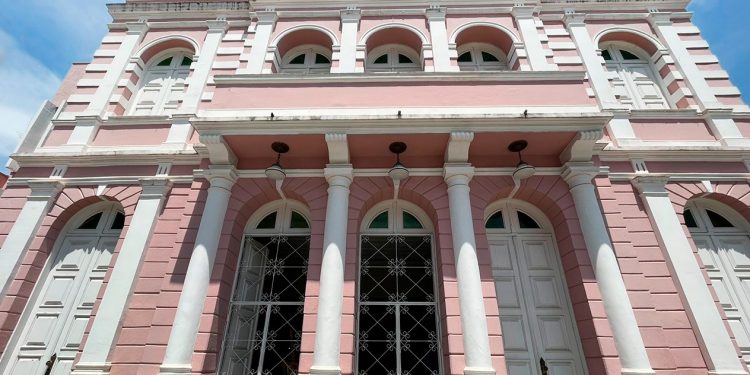 50 anos da defesa do Teatro Municipal marca aniversário de Pouso Alegre