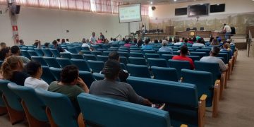 CAC da Câmara vai receber processo seletivo para contratação de 11 profissionais