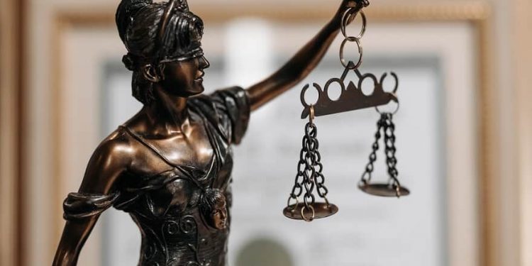 Golpistas se passam por Rafael Simões para solicitar empréstimos indevidos via Pix