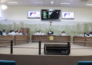 Vereadores aprovam projeto que viabiliza o início do trabalho para regularização fundiária no município