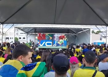 Presidente da Câmara mostra torcedores no Brasileirinho P.A na Festa da Copa